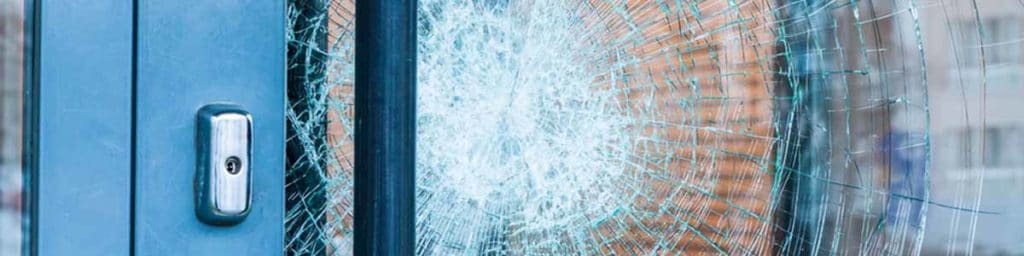 Damaged Glass Door—Glass Repair in NSW Damaged Glass Door—Glass Repair in NSW